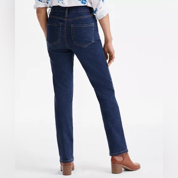🆕 Style & Co Women's High Rise Straight-Leg Jeans Short Length 4S Fortress Wash - Picture 3 of 4